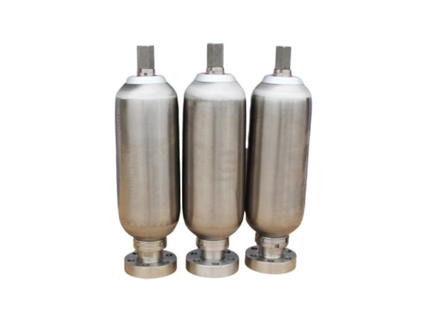 蓄能器存貯能量可以裝多少？象力告訴你！